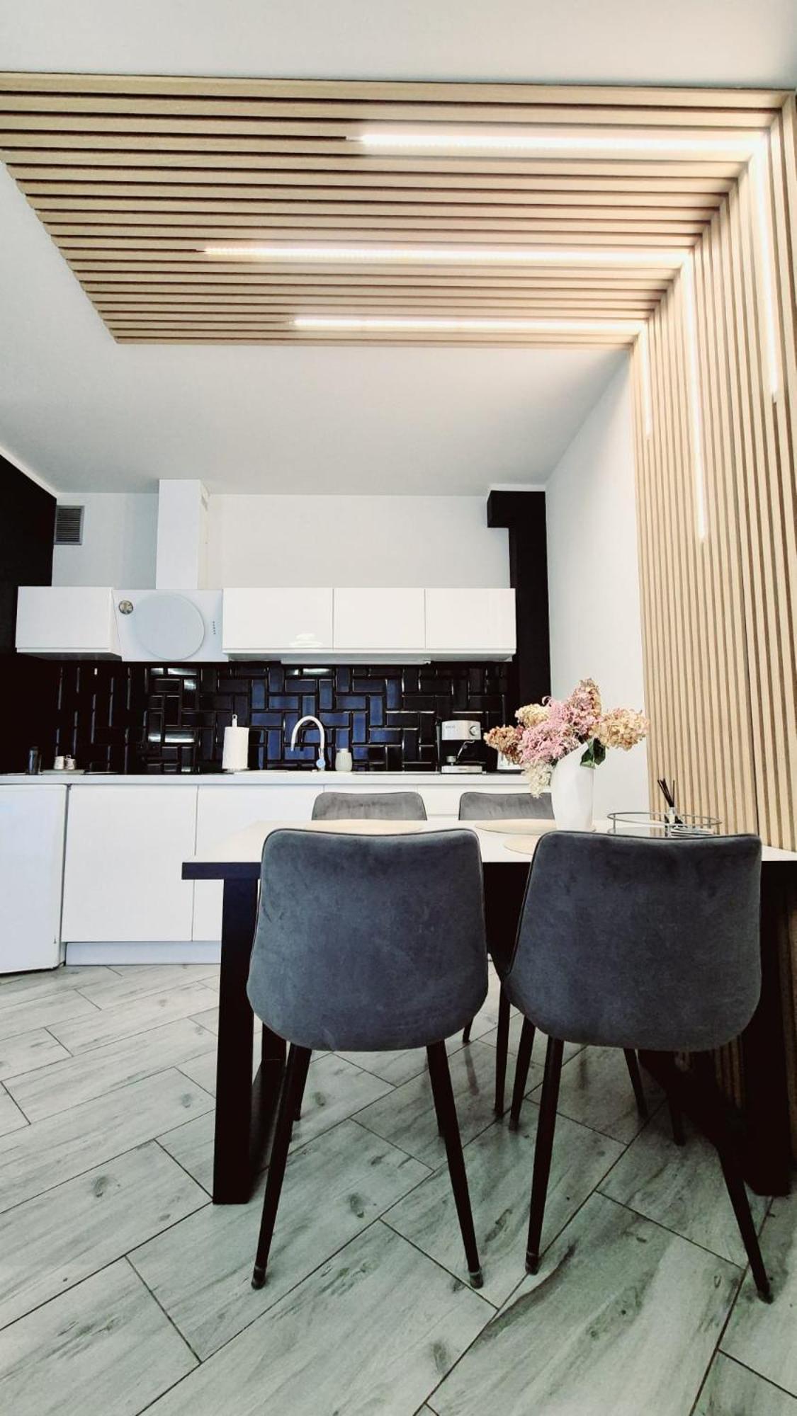Apartament Black-White Мельно Экстерьер фото
